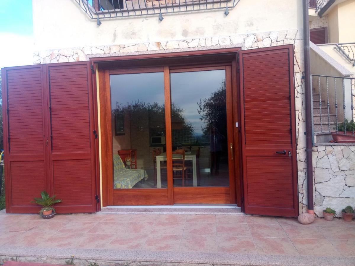 Residence Degli Ulivi Ossi Екстериор снимка